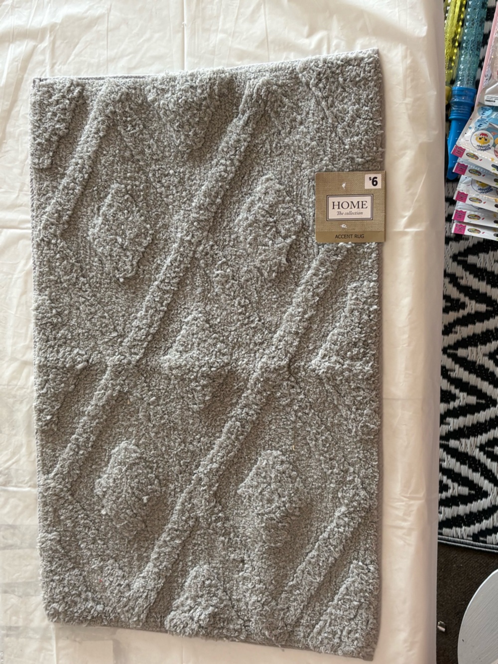 Home Plush Bath Rug - Light Gray